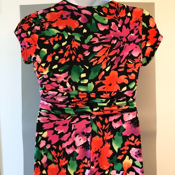 Lovely Nina Leonard Colourful Dress Size Large. - Picture 8 of 13